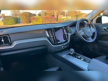 Used Volvo XC60 2025 for sale - 76696353: Photo