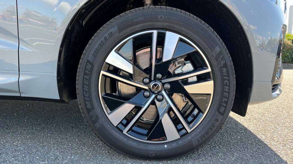 Used Volvo XC60 2025 for sale - 76602981: Photo 16