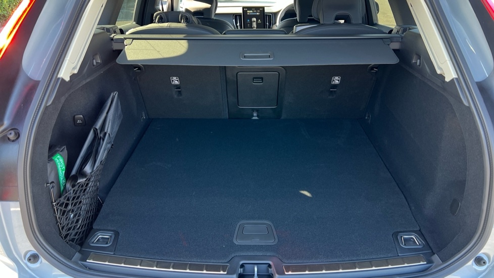 Used Volvo XC60 2025 for sale - 76602981: Photo 17