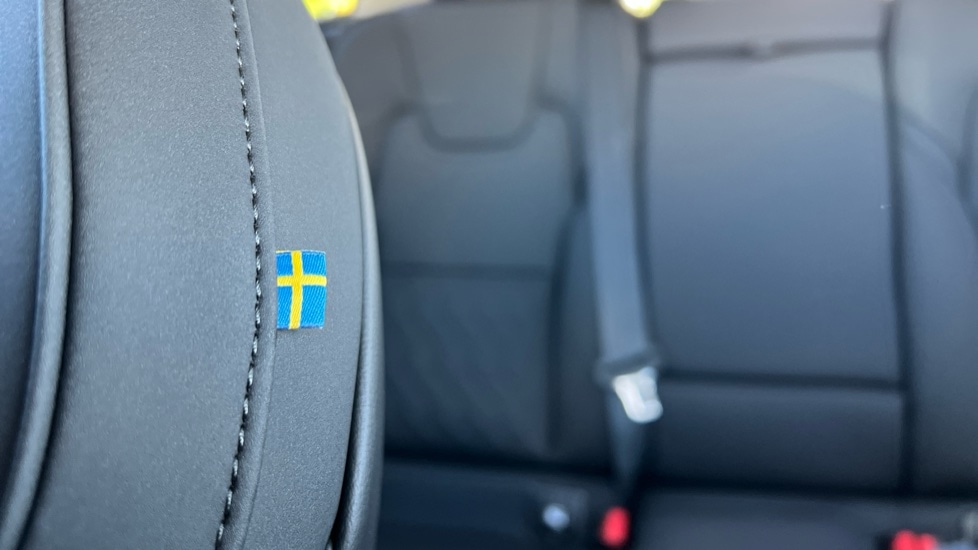 Used Volvo XC60 2025 for sale - 76602981: Photo 27