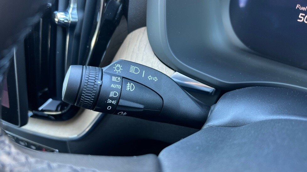 Used Volvo XC60 2025 for sale - 76602981: Photo 29