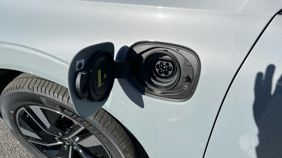 Used Volvo XC60 2025 for sale - 76602981: Photo 42