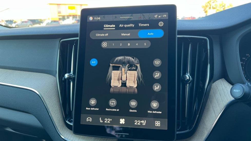 Used Volvo XC60 2025 for sale - 76602981: Photo 57