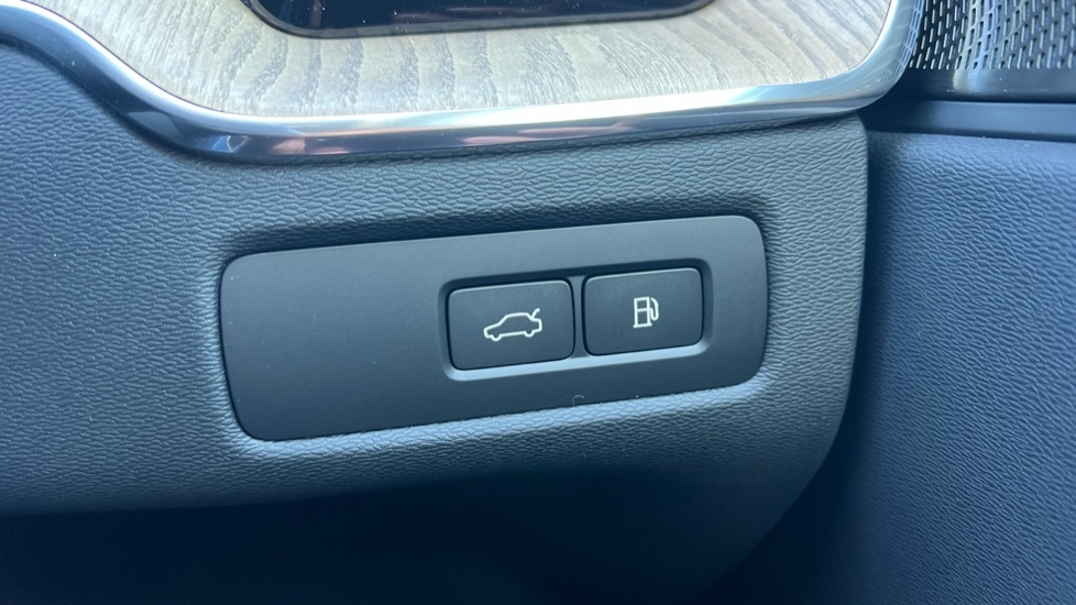 Used Volvo XC60 2025 for sale - 76602981: Photo 62