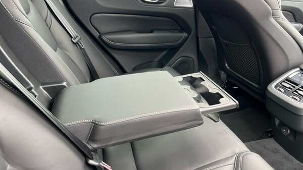 Used Volvo XC60 2024 for sale - 76176371: Photo 31