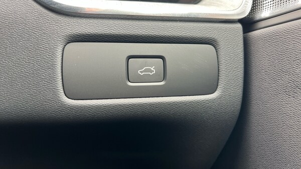 Used Volvo XC60 2024 for sale - 76176371: Photo 73