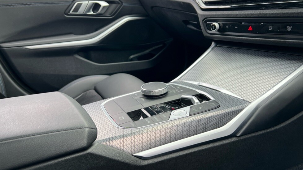 Used BMW 3 Series 2022 for sale - 75751314: Photo 28