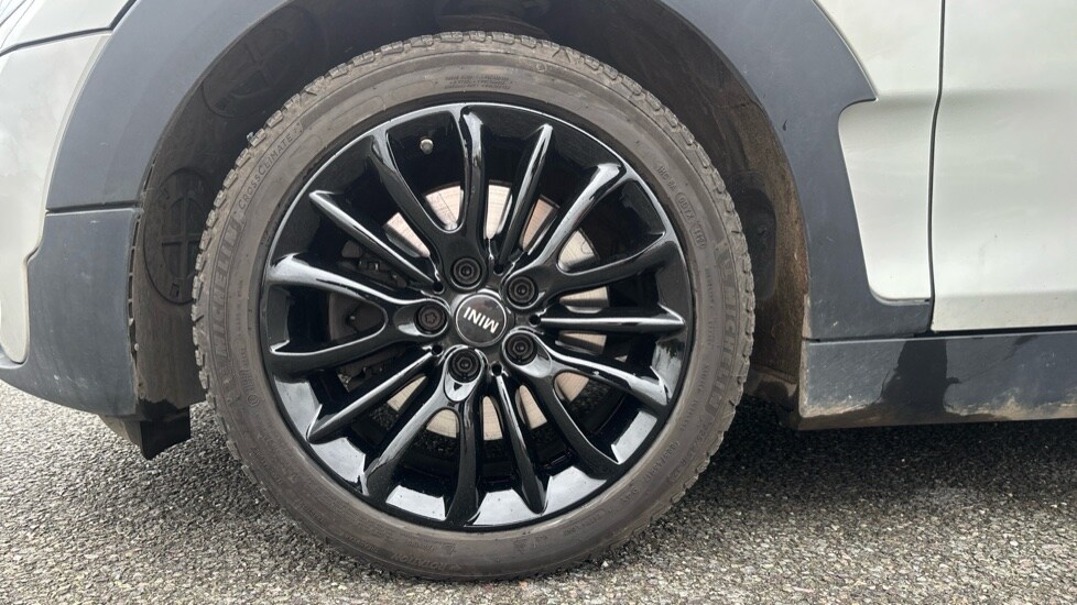 Used MINI Clubman 2018 for sale - 76528912: Photo 17