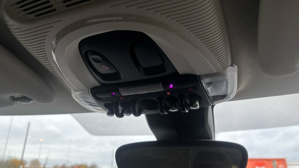 Used MINI Clubman 2018 for sale - 76528912: Photo 55