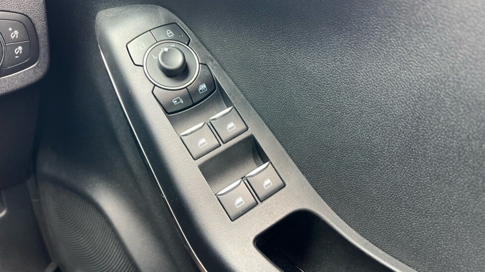 Used Ford Puma 2023 for sale - 76475131: Photo 46