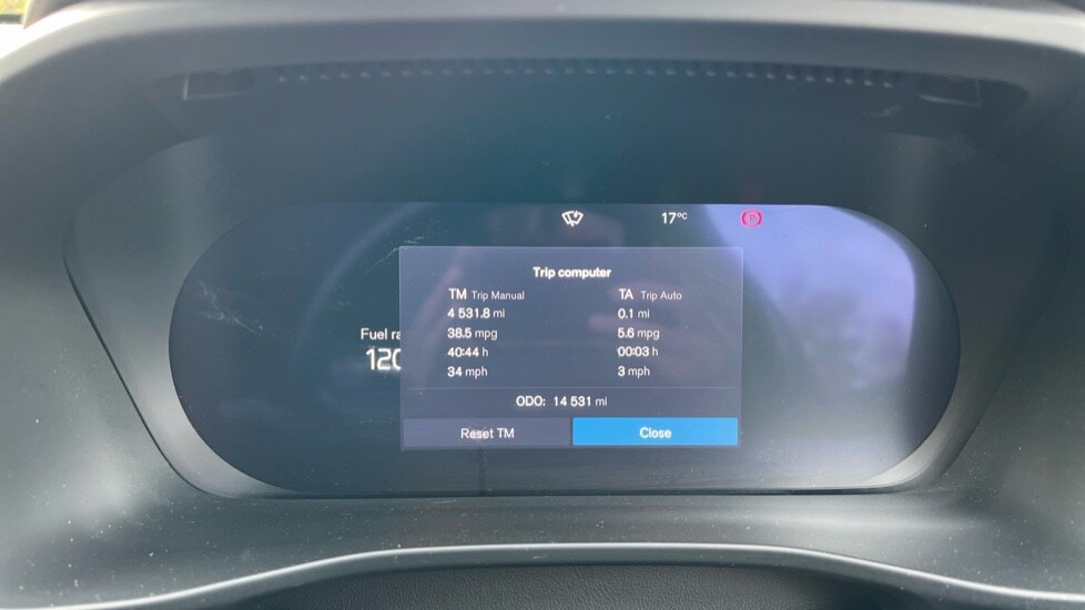 Used Volvo XC40 2025 for sale - 75972405: Photo 11