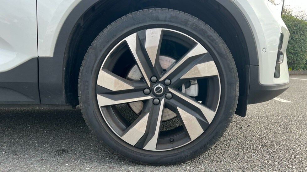 Used Volvo XC40 2025 for sale - 75972405: Photo 16