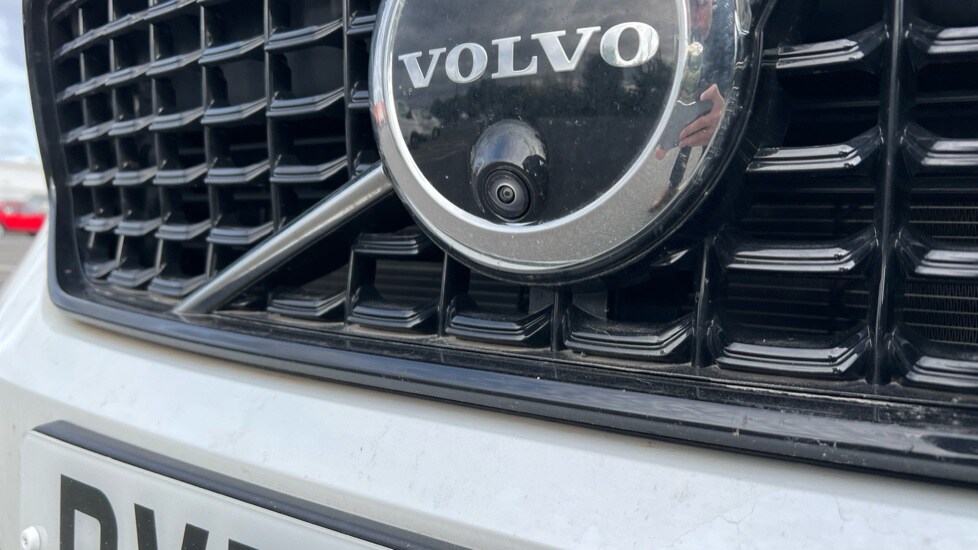 Used Volvo XC40 2025 for sale - 75972405: Photo 55