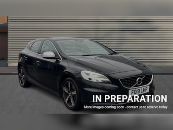 Volvo V40 feature image