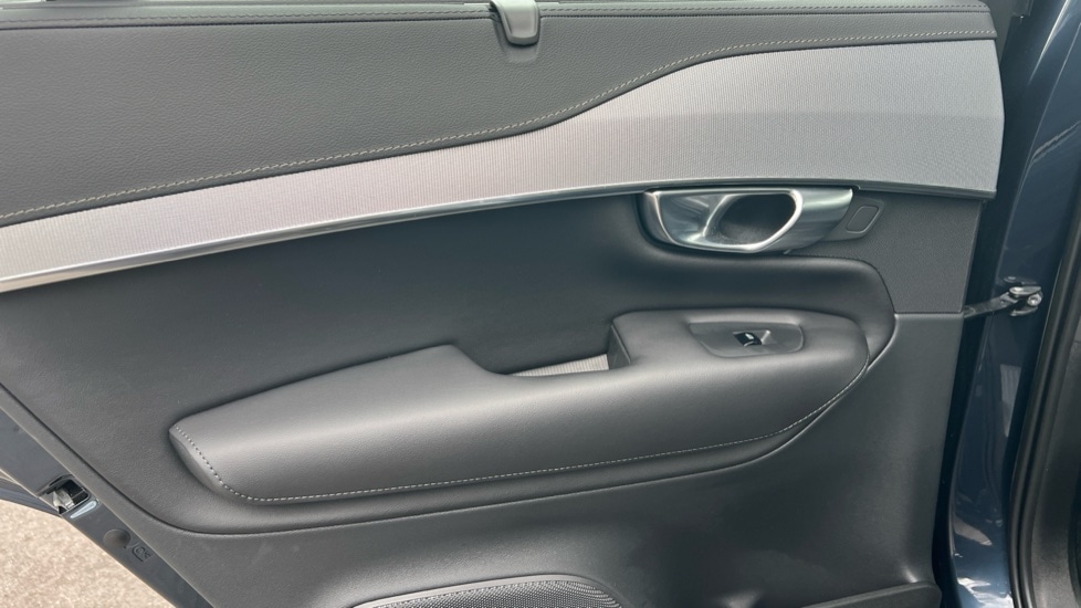 Used Volvo XC90 2022 for sale - 76523489: Photo 44