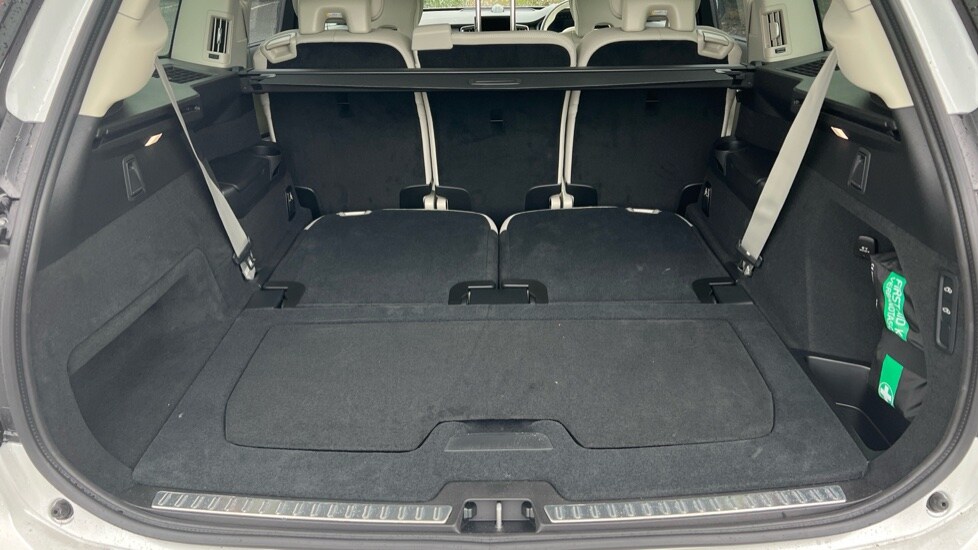 Used Volvo XC90 2025 for sale - 76062204: Photo 17