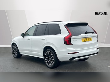 Used Volvo XC90 2025 for sale - 76062204: Photo 2
