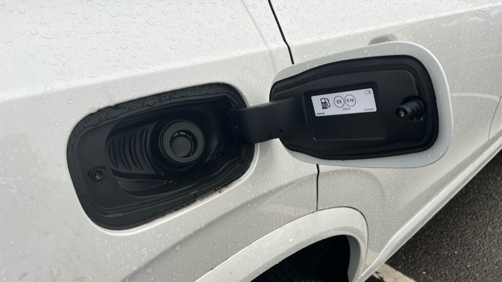 Used Volvo XC90 2025 for sale - 76062204: Photo 38