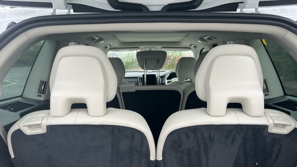 Used Volvo XC90 2025 for sale - 76062204: Photo 40