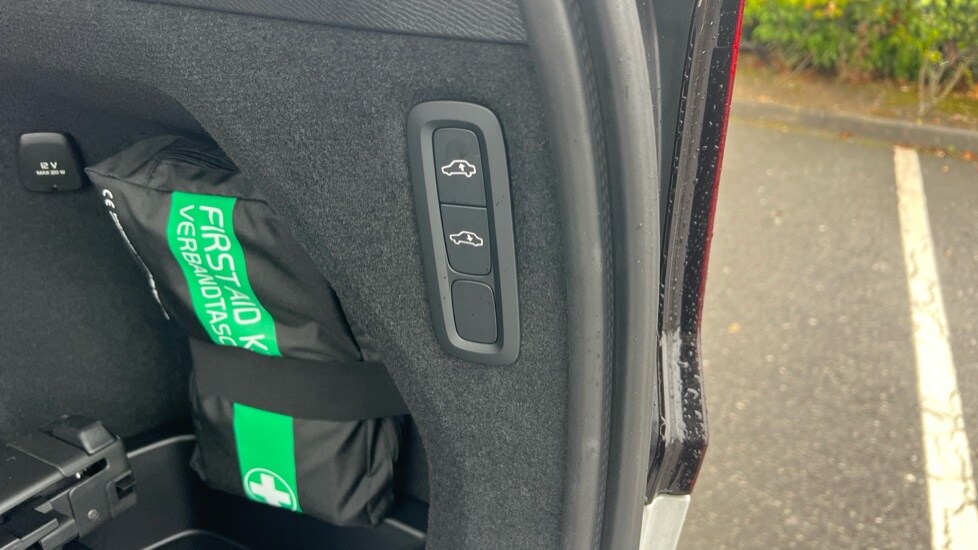 Used Volvo XC90 2025 for sale - 76062204: Photo 43