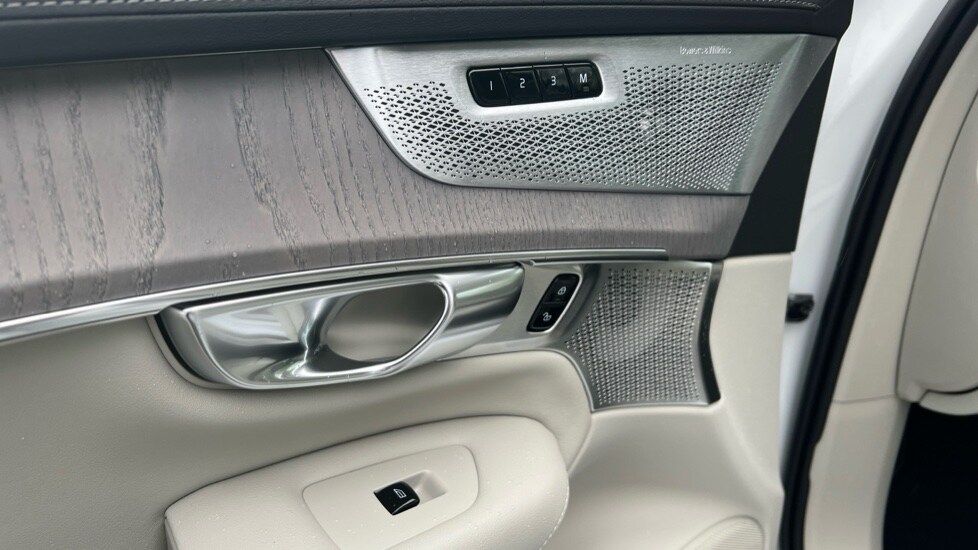 Used Volvo XC90 2025 for sale - 76062204: Photo 54