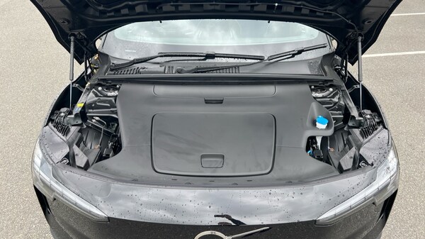 Used Volvo EX30 2025 for sale - 76145879: Photo 23