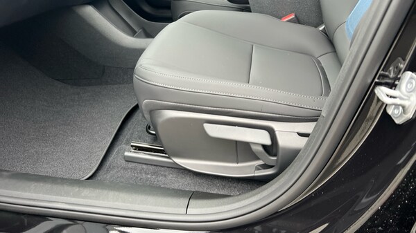 Used Volvo EX30 2025 for sale - 76145879: Photo 30