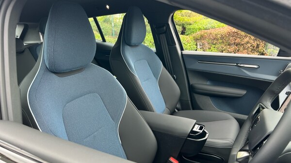 Used Volvo EX30 2025 for sale - 76145879: Photo 9