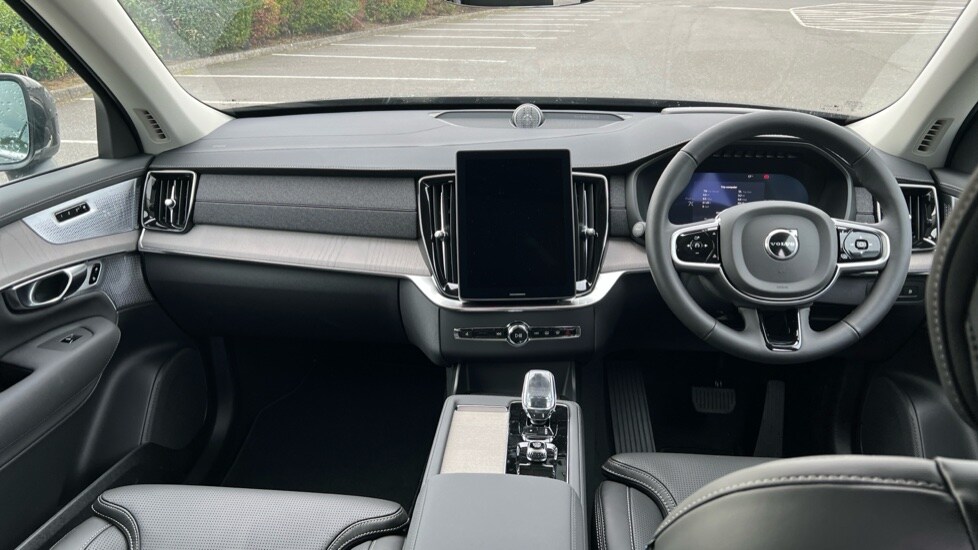 Used Volvo XC90 2025 for sale - 76061940: Photo 21