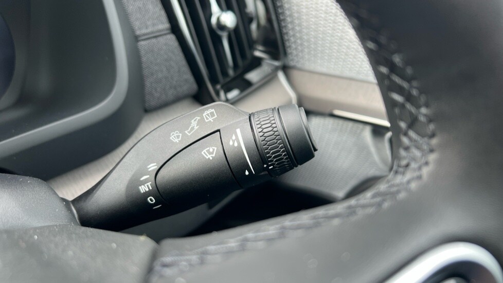 Used Volvo XC90 2025 for sale - 76061940: Photo 30