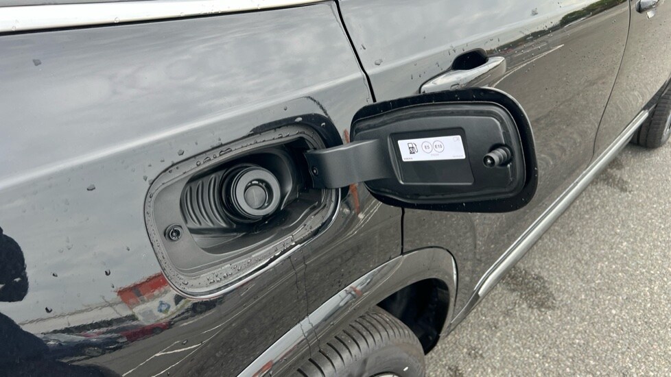 Used Volvo XC90 2025 for sale - 76061940: Photo 39