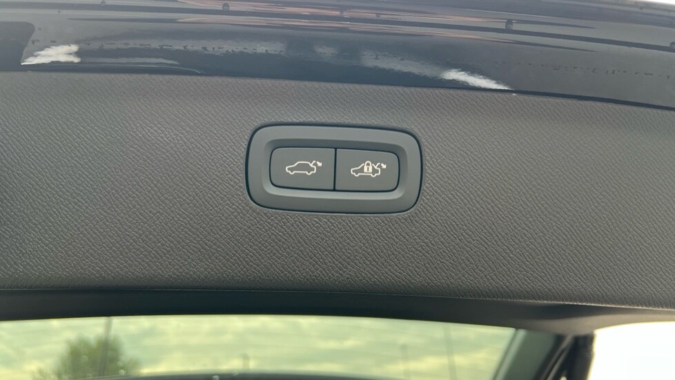 Used Volvo XC90 2025 for sale - 76061940: Photo 42