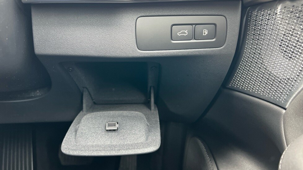 Used Volvo XC90 2025 for sale - 76061940: Photo 74