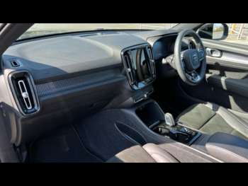 Used Volvo XC40 2022 for sale - 74696660: Photo