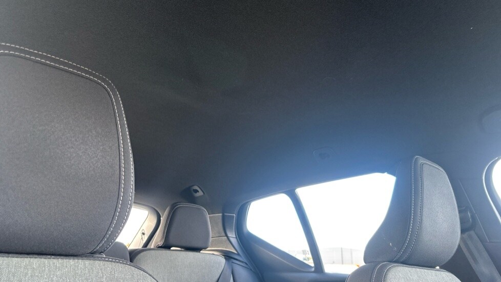 Used Volvo XC40 2022 for sale - 76350983: Photo 41