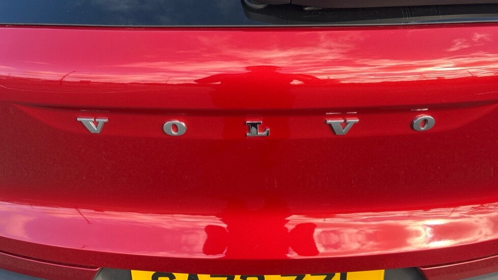 Used Volvo XC40 2022 for sale - 76350983: Photo 45