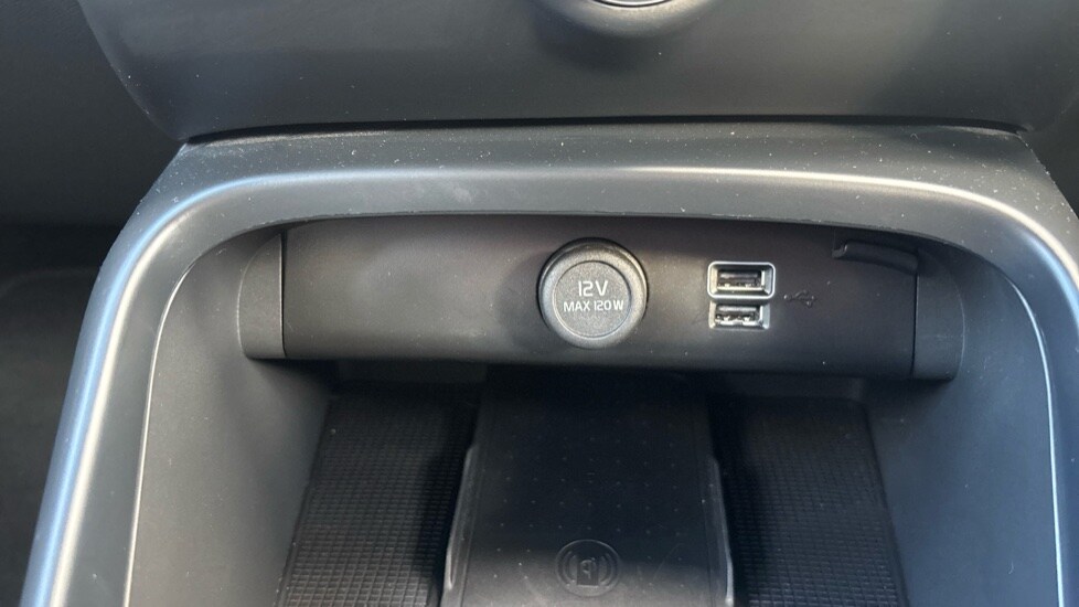 Used Volvo XC40 2022 for sale - 76350983: Photo 55