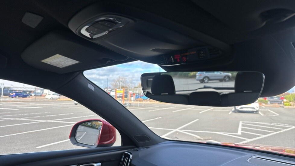 Used Volvo XC40 2022 for sale - 76350983: Photo 60