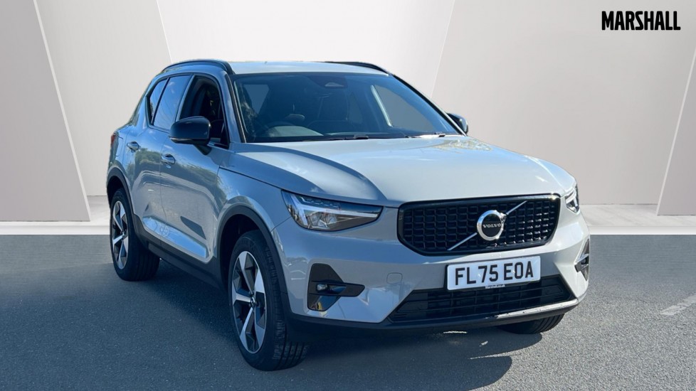 Used Volvo XC40 2025 for sale - 76217231: Photo 1