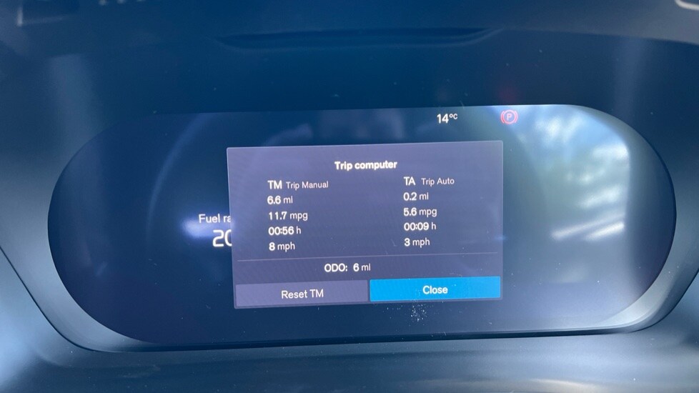 Used Volvo XC40 2025 for sale - 76217231: Photo 11