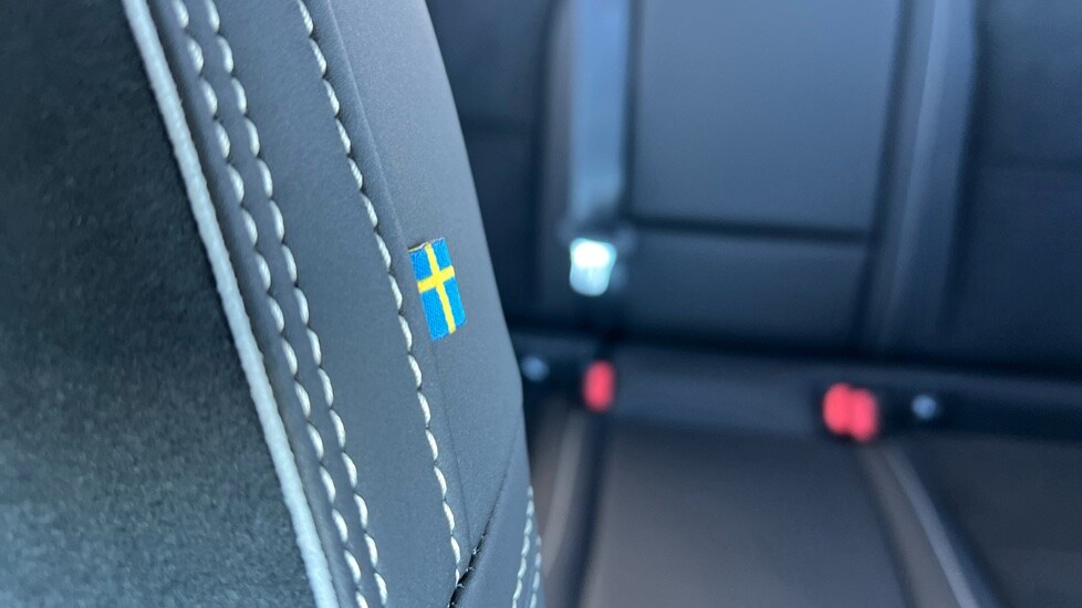 Used Volvo XC40 2025 for sale - 76217231: Photo 27