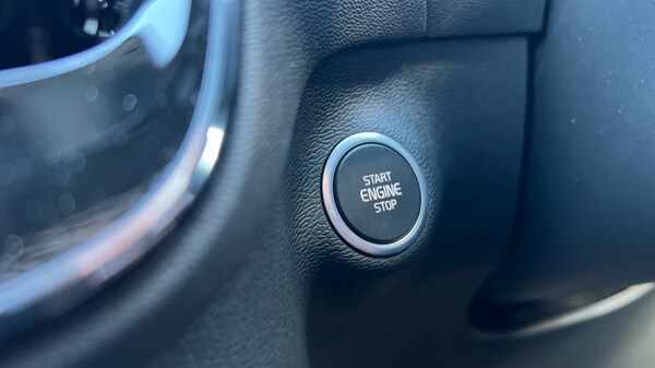 Used Volvo XC40 2025 for sale - 76217231: Photo 28