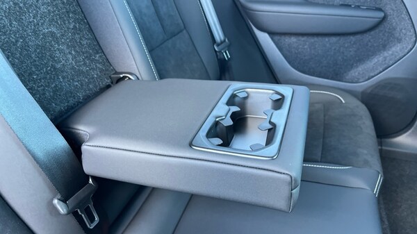 Used Volvo XC40 2025 for sale - 76217231: Photo 31