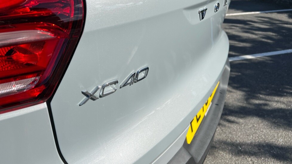 Used Volvo XC40 2025 for sale - 76217231: Photo 50