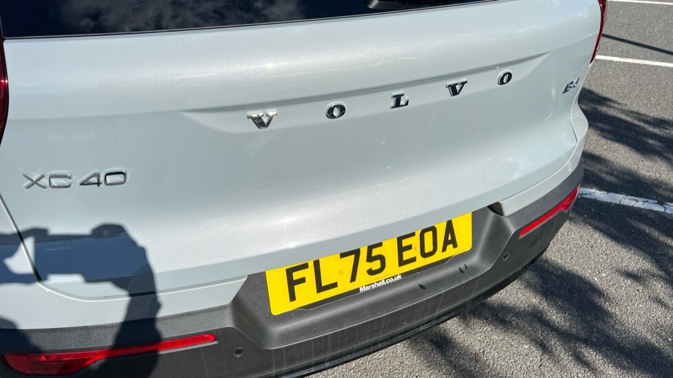 Used Volvo XC40 2025 for sale - 76217231: Photo 51