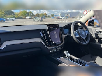 Used Volvo XC60 2025 for sale - 76145874: Photo