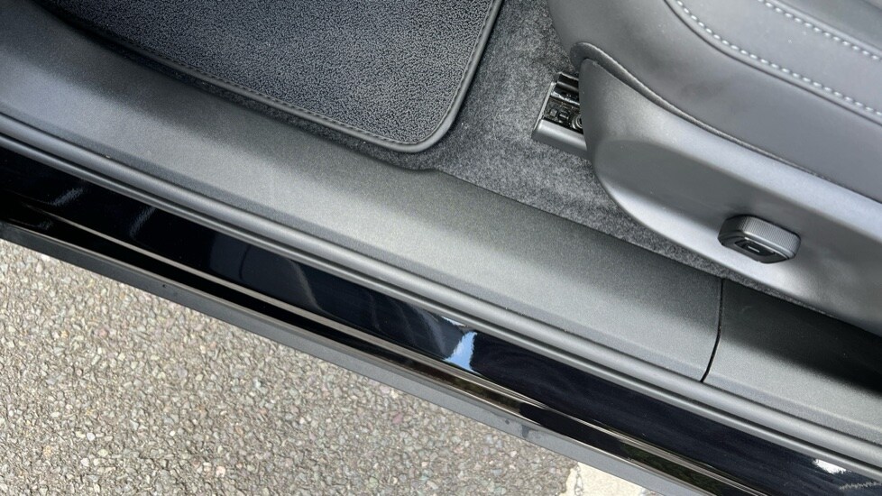 Used Volvo EX30 2025 for sale - 76475007: Photo 42