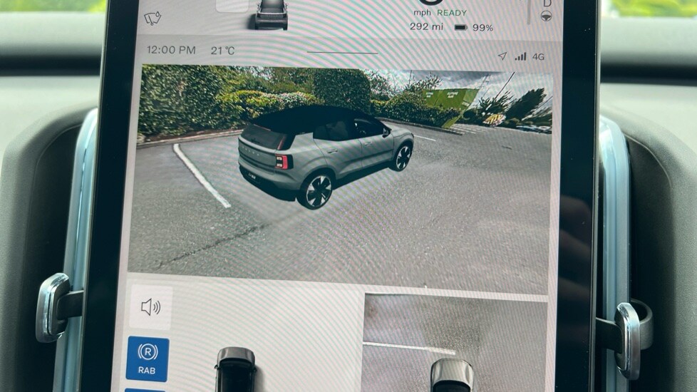 Used Volvo EX30 2025 for sale - 76475007: Photo 59