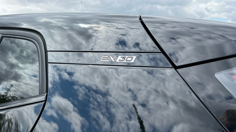 Used Volvo EX30 2025 for sale - 76475007: Photo 76