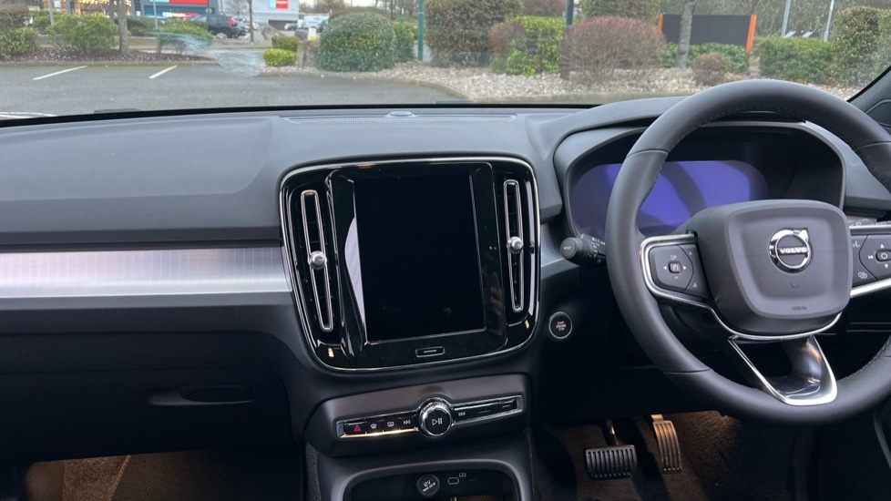 Used Volvo XC40 2025 for sale - 76874558: Photo 22